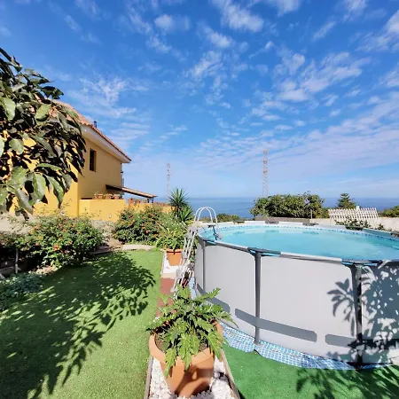 Bollullo Sunset - Apamate アパート ラ・オロタバ